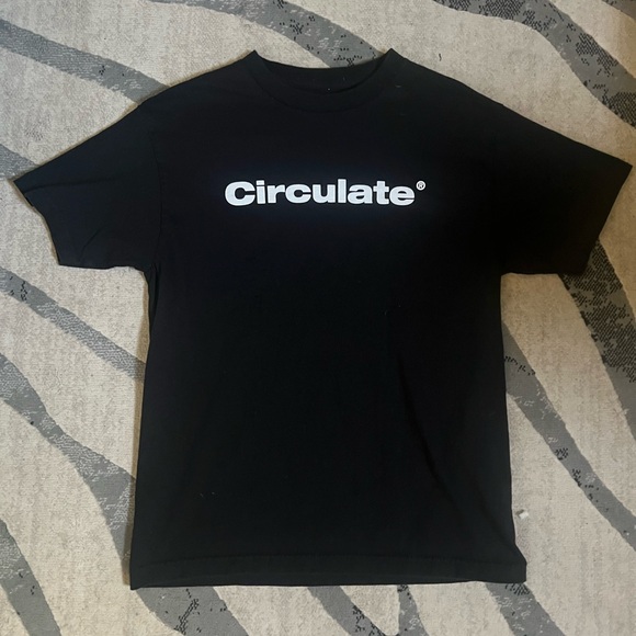 Circulate T-Shirt - Picture 3 of 6